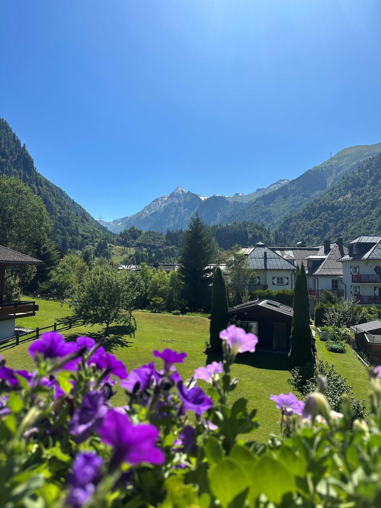 Pension Monika, Your B&B Including Summercard Kaprun Exterior photo